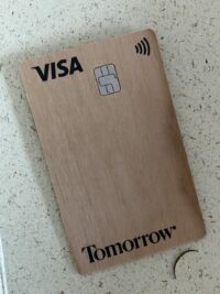 Tomorrow Visa Holzkarte